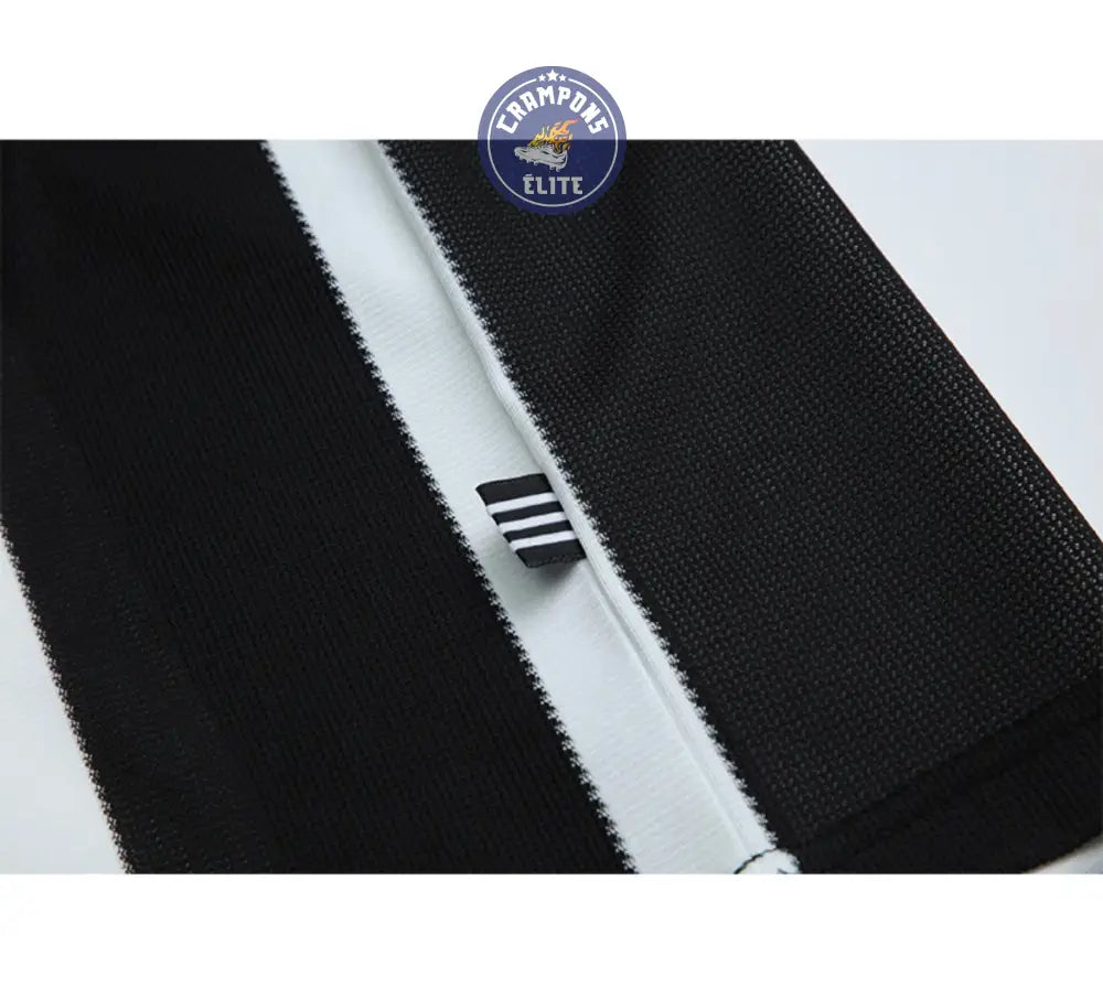 Image of Newcastle 1995/96 Domicile à manches longues