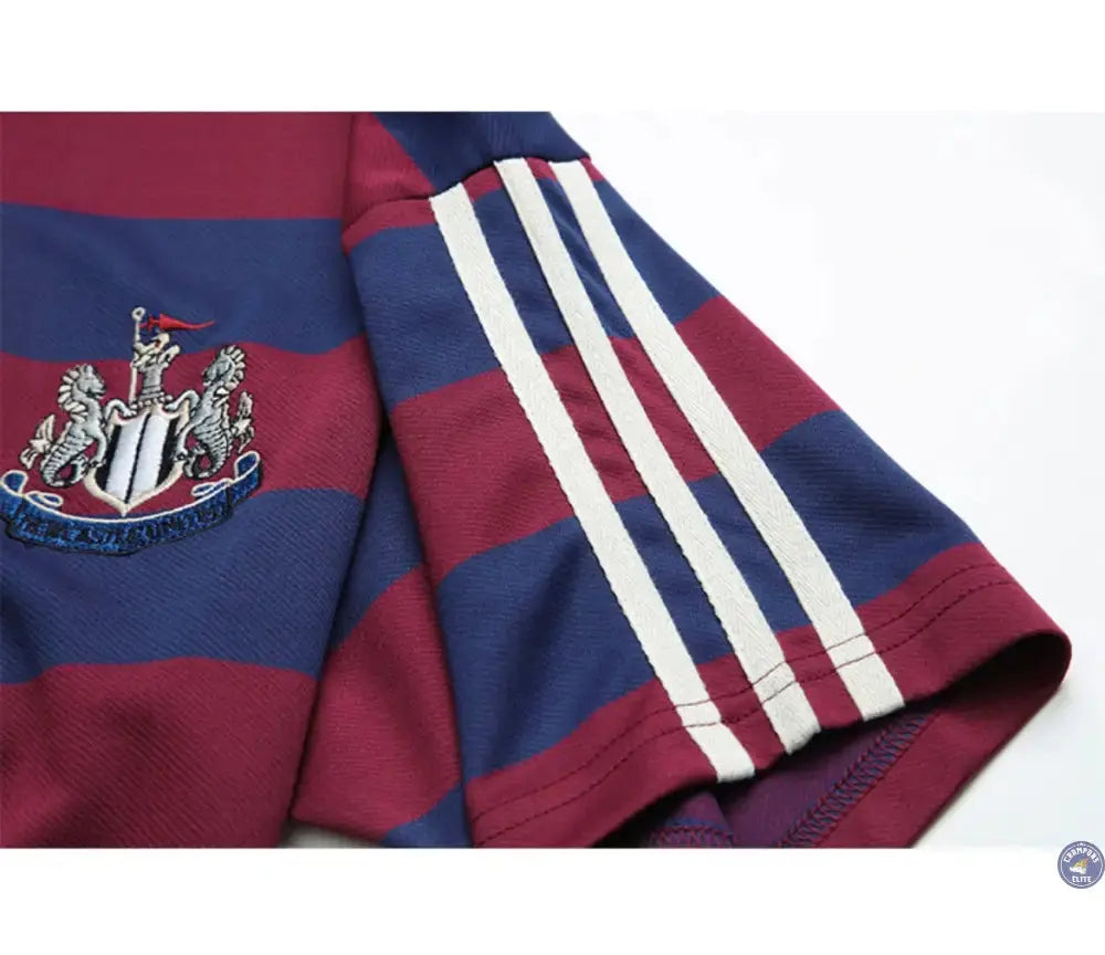 Newcastle 1995/96 Extérieur
