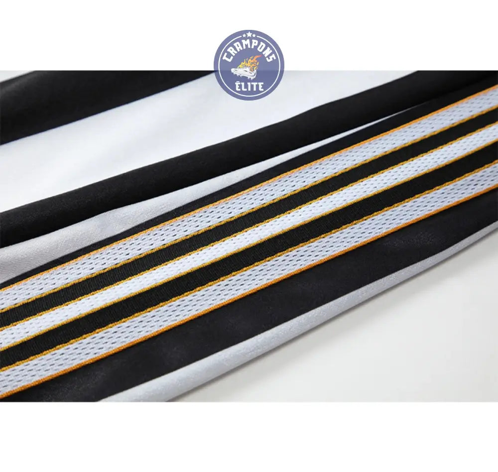 Image of Newcastle 1997/98 Domicile à manches longues