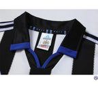 Newcastle 2000/01 Domicile