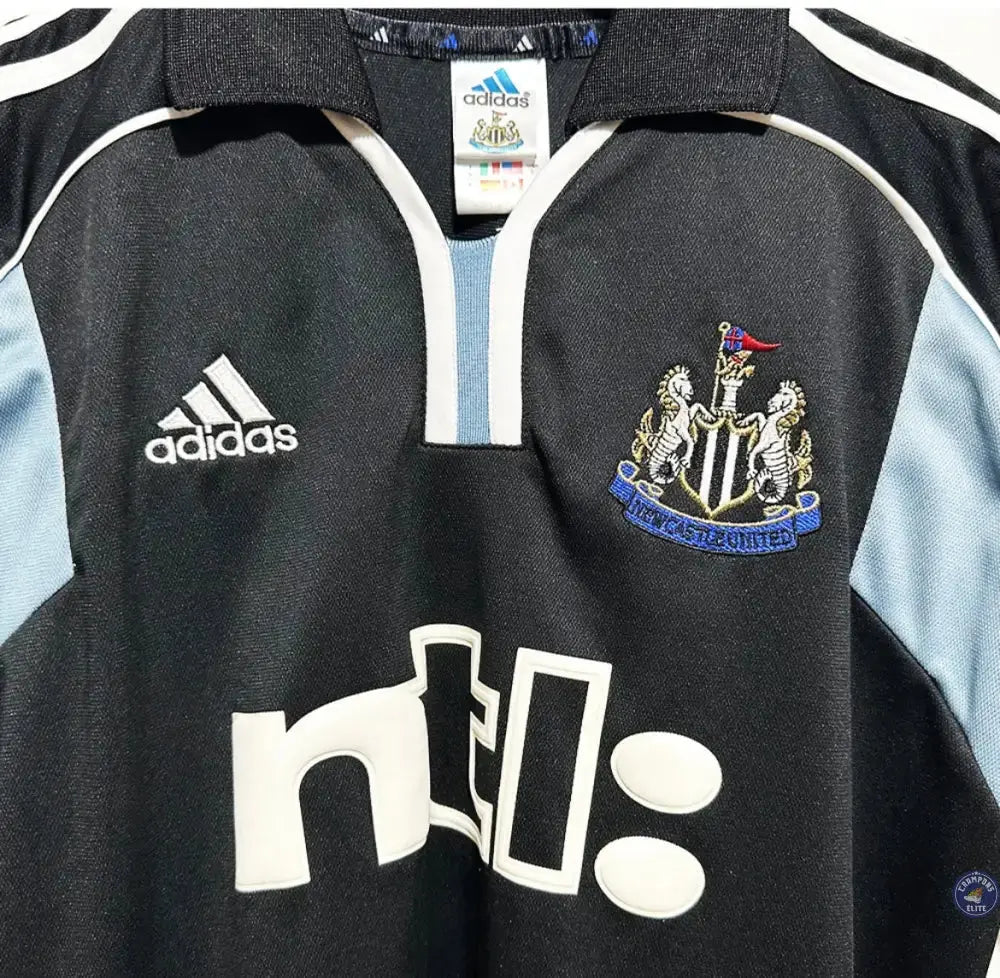 Image of Newcastle 2000/01 Extérieur