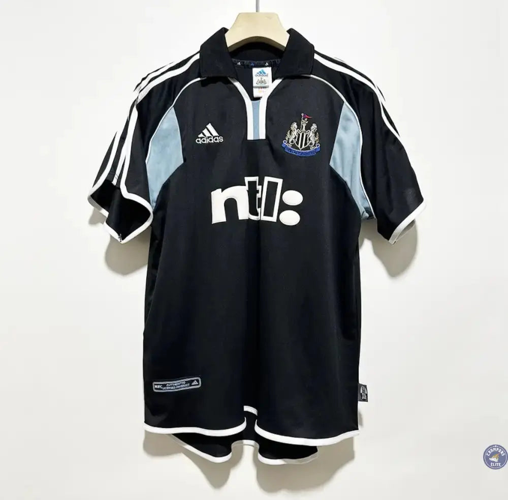 Image of Newcastle 2000/01 Extérieur