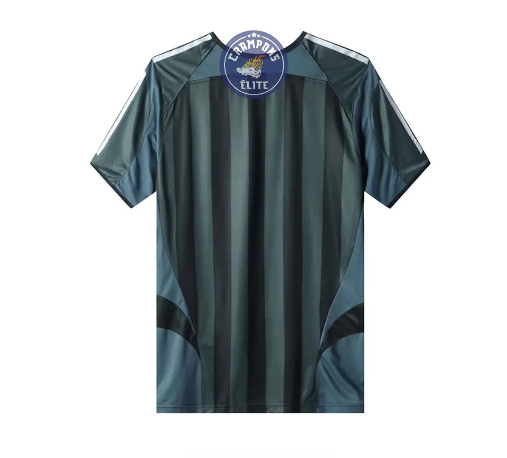 Image of Newcastle 2004/05 Extérieur