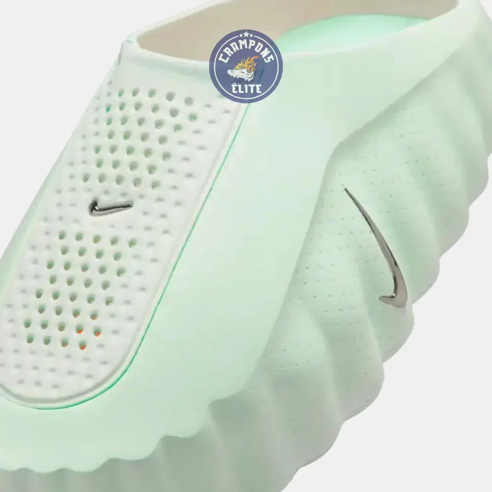 Nike Mind 001 Barely Green - Vert - Crampons Elite
