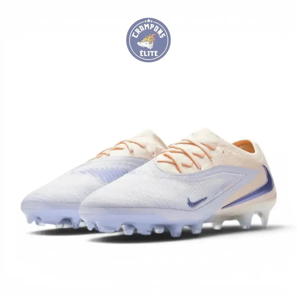 Image of Nike Phantom 6 Low Elite FG Showtime - Fantôme/Fantôme/Guava Ice