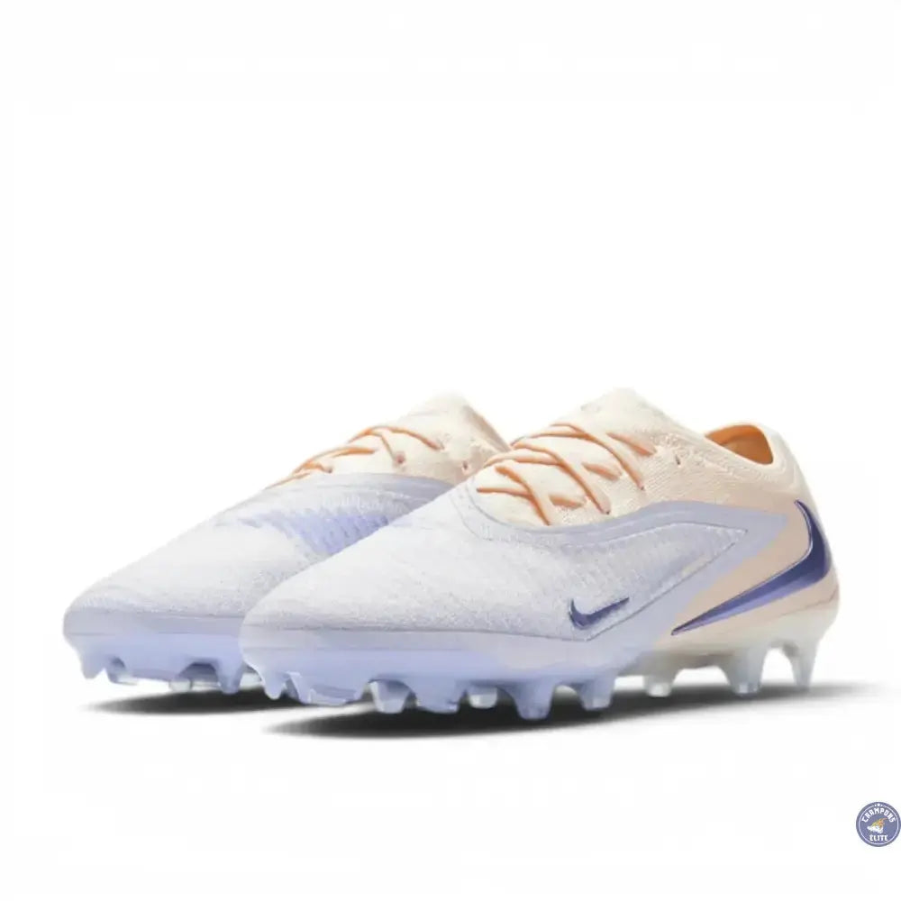 Image of Nike Phantom 6 Low Elite FG Showtime - Fantôme/Fantôme/Guava Ice