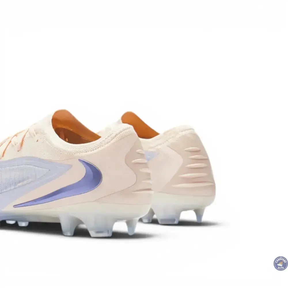 Image of Nike Phantom 6 Low Elite FG Showtime - Fantôme/Fantôme/Guava Ice