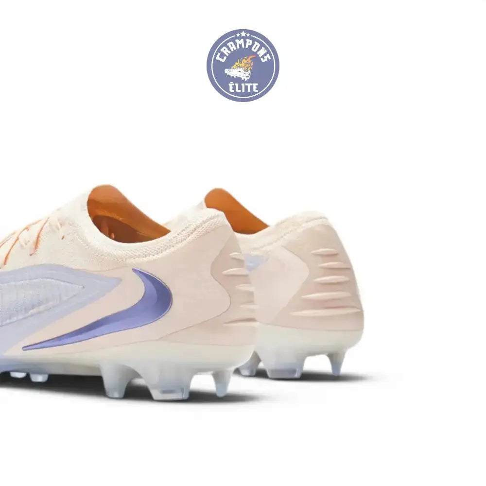 Image of Nike Phantom 6 Low Elite FG Showtime - Fantôme/Fantôme/Guava Ice