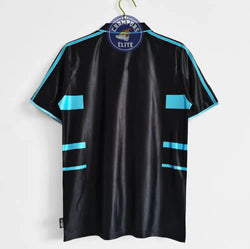 Image of OM 1999/00 Extérieur
