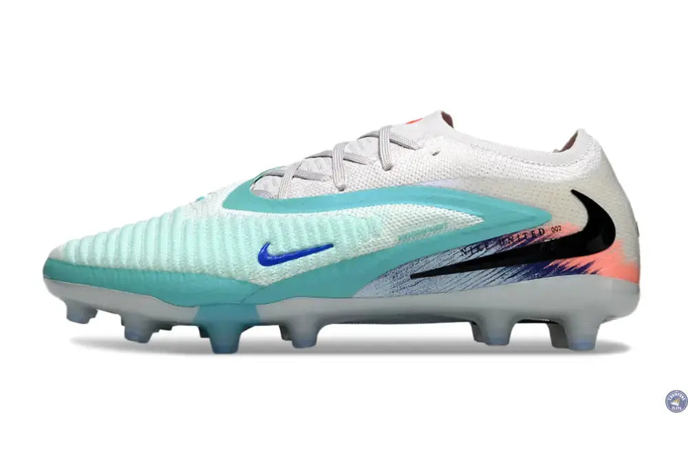 Image of PHANTOM 6 ELITE AG LOW CUT UNITED PACK 002 AG -BLANC/TURQUOISE/VIOLET