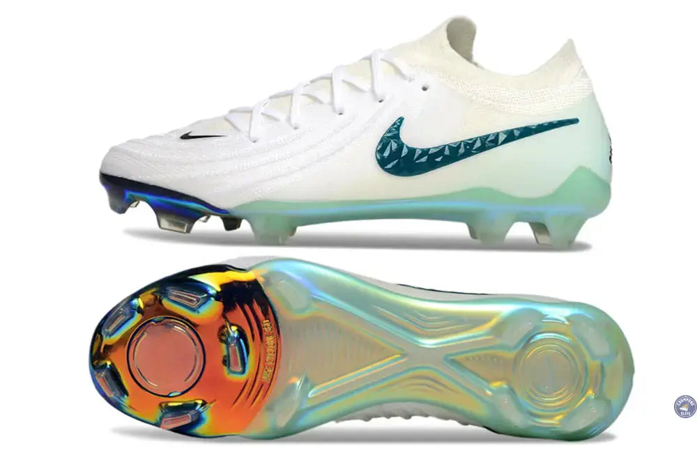Image of Phantom GX2 Elite FG Chromatic - Blanc/Multicolor