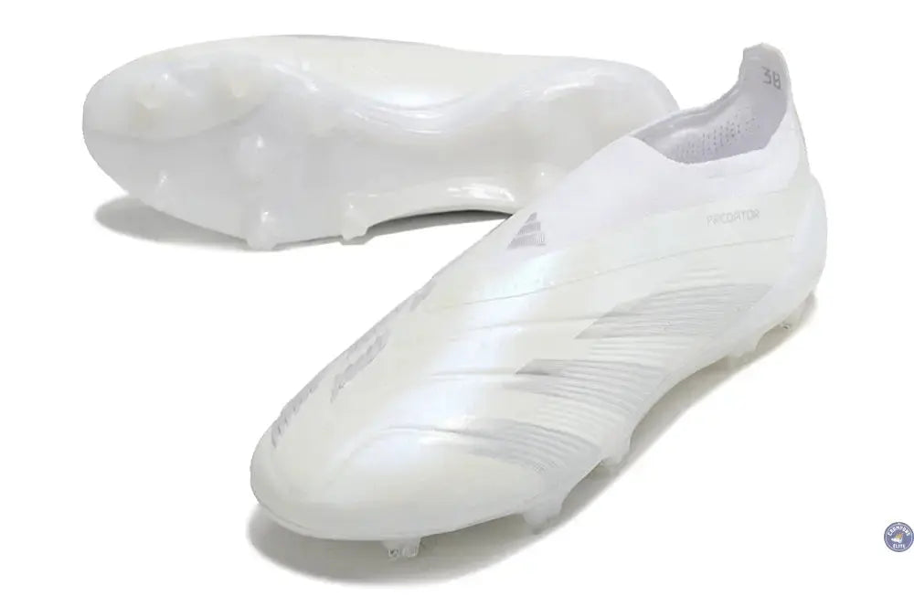 Image of Predator 24 Elite Laceless FG Predstrike - Pearlized - Blanc