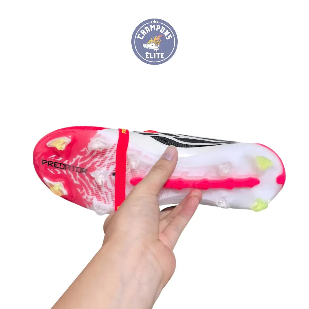 Image of PREDATOR 26 Tongue FG Rouge/Blanc