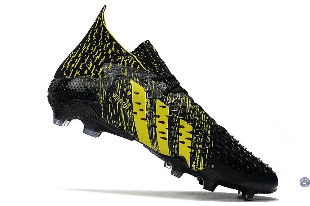 Image of Predator Freak.1 FG - Noir/Jaune