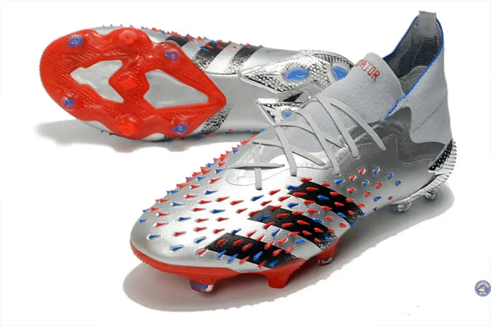 Predator Freak.1 FG Showpiece - Argenté/Noir/Rouge