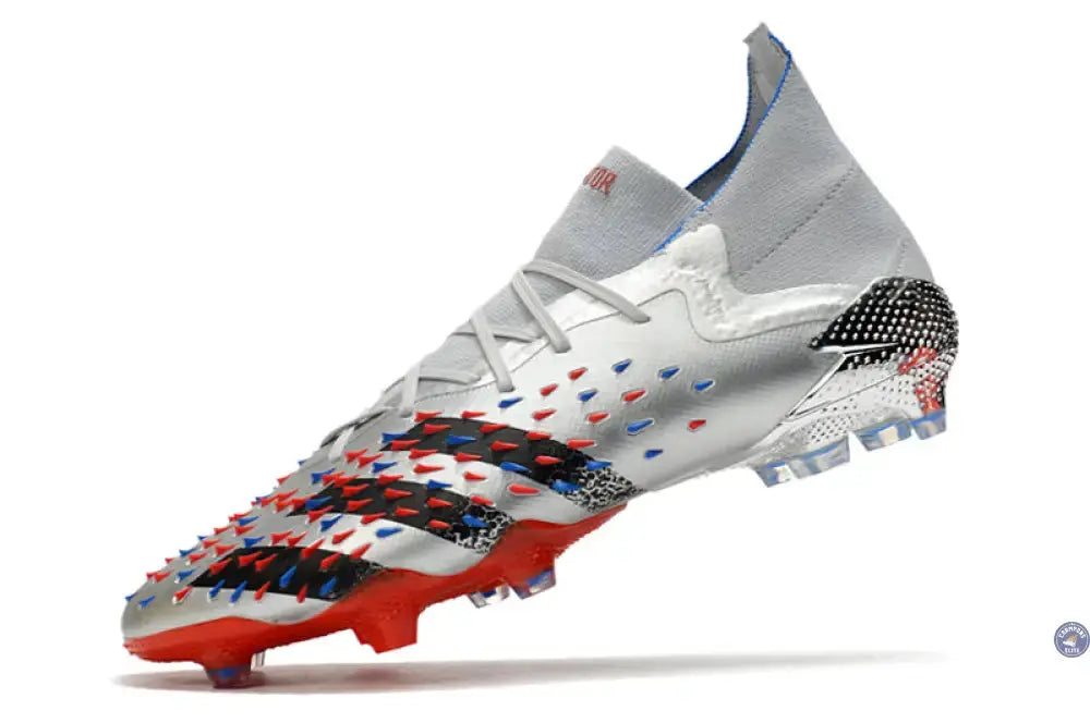 Predator Freak.1 FG Showpiece - Argenté/Noir/Rouge