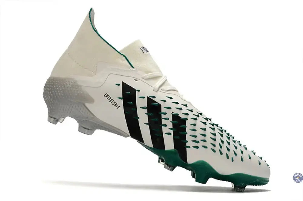 Image of Predator Freak.1 Low FG Equipment - Blanc/Noir/Vert ÉDITION LIMITÉE