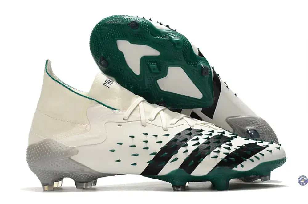 Image of Predator Freak.1 Low FG Equipment - Blanc/Noir/Vert ÉDITION LIMITÉE