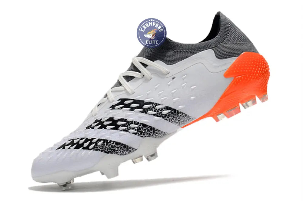 Image of Predator Freak Basse Lacets FG - Blanc/Noir/Orange