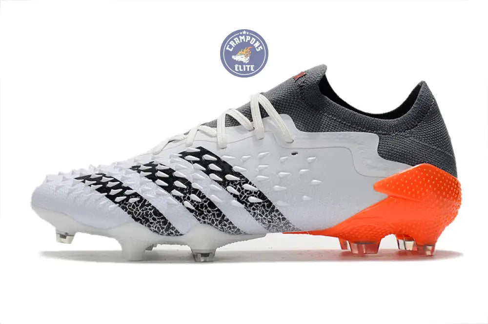Image of Predator Freak Basse Lacets FG - Blanc/Noir/Orange