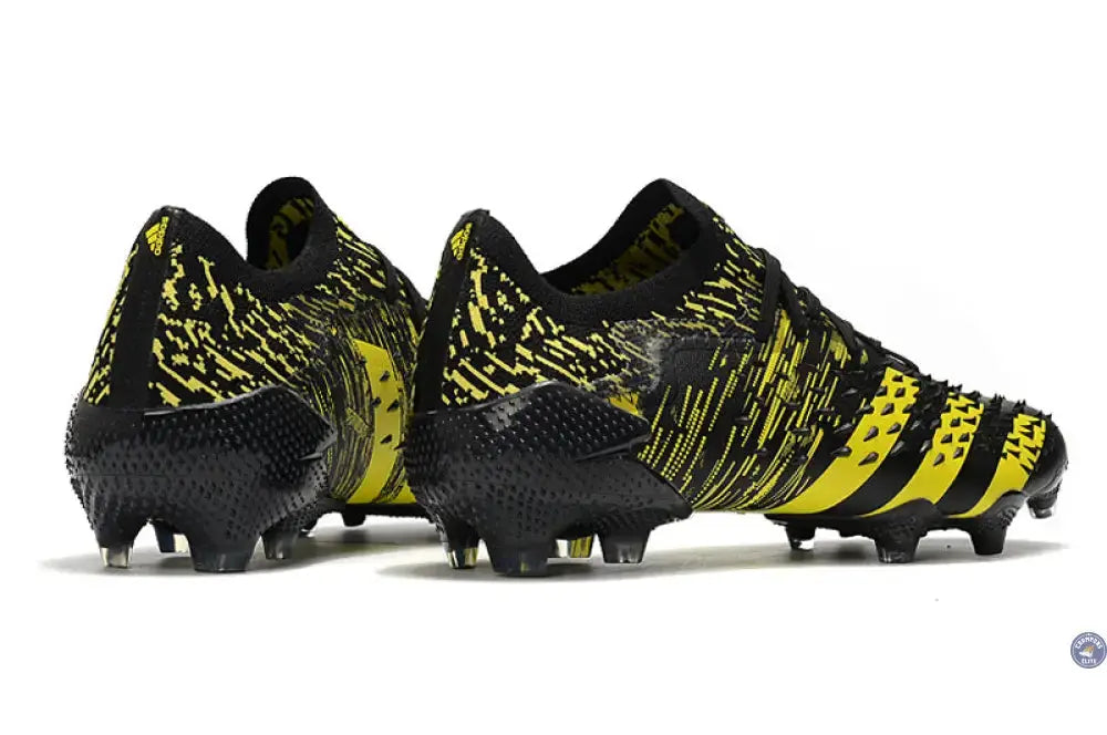 Image of Predator Freak Basse Lacets FG - Noir/Jaune