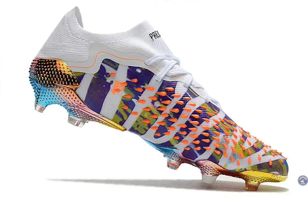 Image of Predator Freak Basse Lacets FG Paul Pogba X Stella McCartney - Blanc/Noir/Orange ÉDITION LIMITÉE