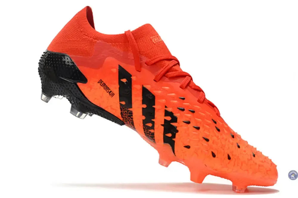 Predator Freak Basse Lacets FG - Rouge/Noir/Orange