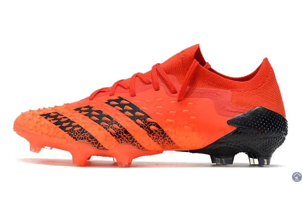 Predator Freak Basse Lacets FG - Rouge/Noir/Orange