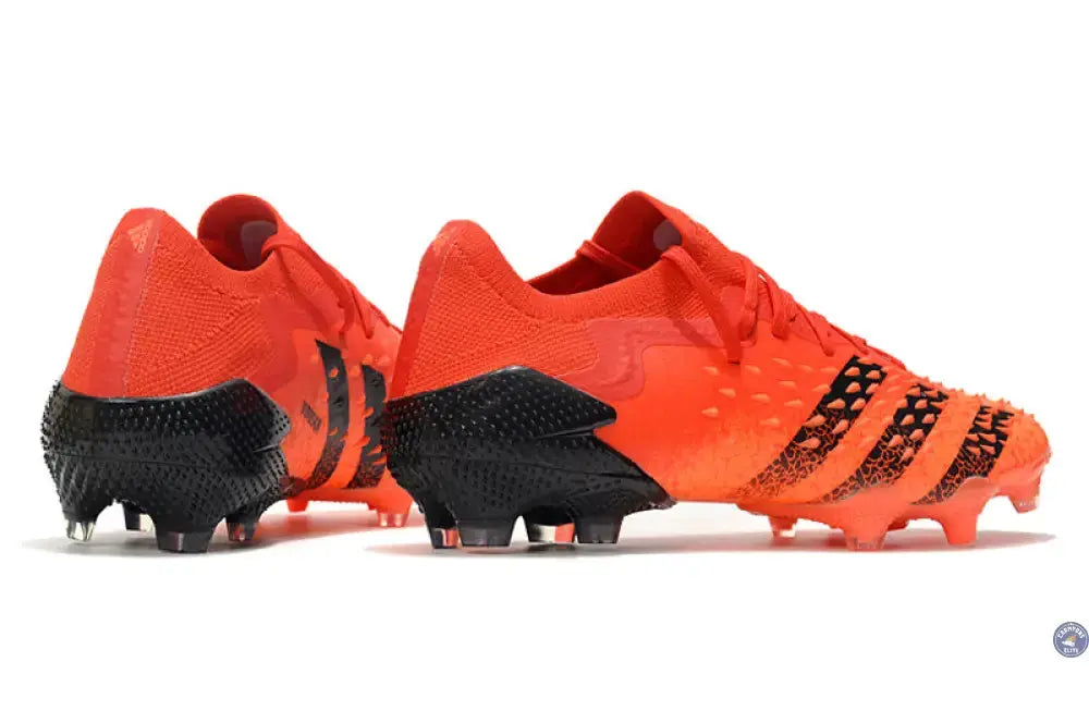 Image of Predator Freak Basse Lacets FG - Rouge/Noir/Orange