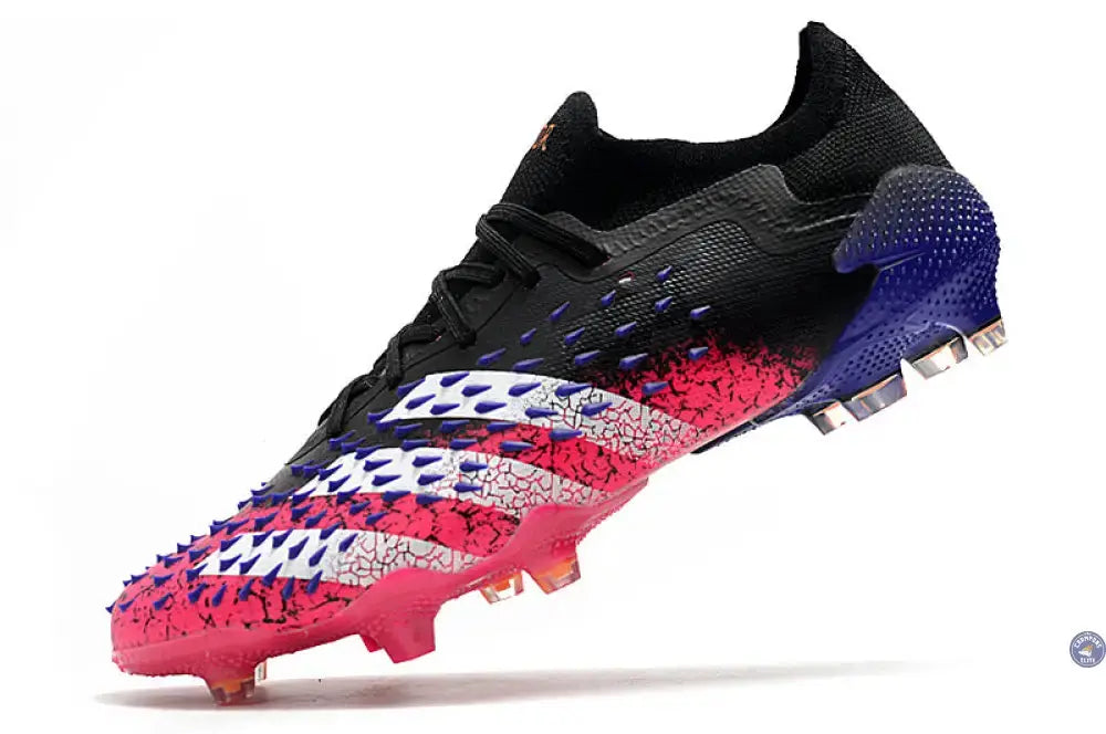 Image of Predator Freak Basse Lacets FG Superspectral - Noir/Blanc/Rose