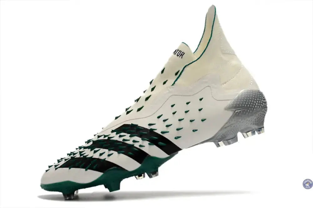 Image of Predator Freak Laceless FG Equipment - Blanc/Noir/Vert ÉDITION LIMITÉE