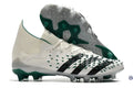 Predator Freak Lacts FG Equipment - Blanc/Noir/Vert ÉDITION LIMITÉE (Copie)
