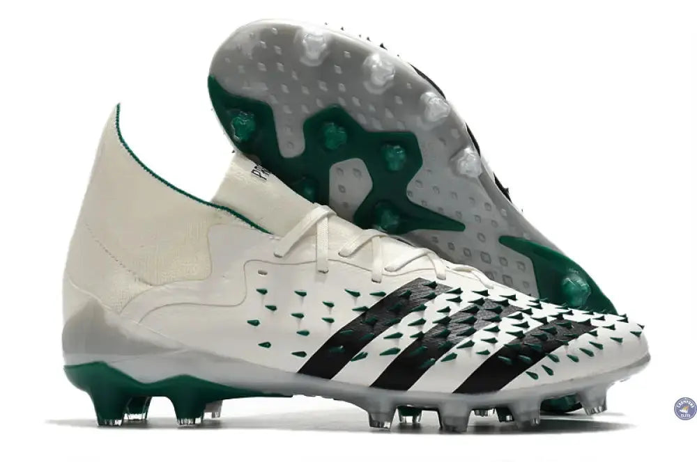 Predator Freak Lacts FG Equipment - Blanc/Noir/Vert ÉDITION LIMITÉE (Copie)