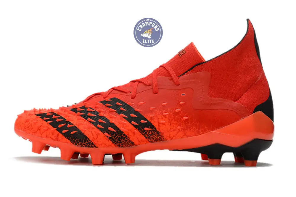 Predator Freak Lacets FG Meteorite - Rouge/Noir/Rouge
