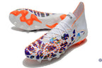 Predator Freak Lacets FG Paul Pogba X Stella McCartney - Blanc/Noir/Orange ÉDITION LIMITÉE