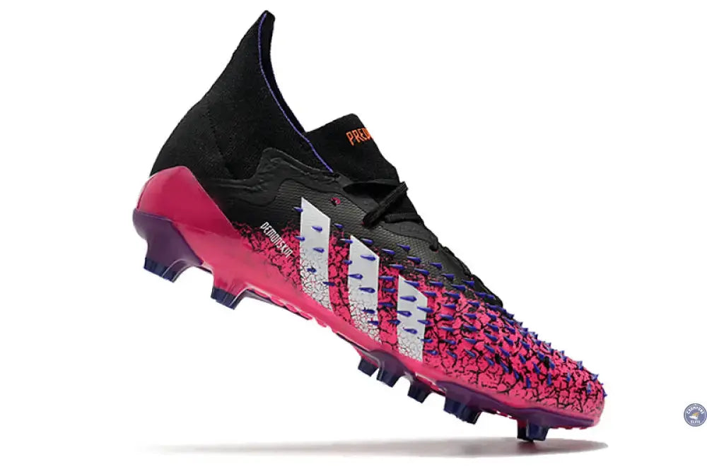 Image of Predator Freak Lacets FG Superspectral - Noir/Blanc/Rose
