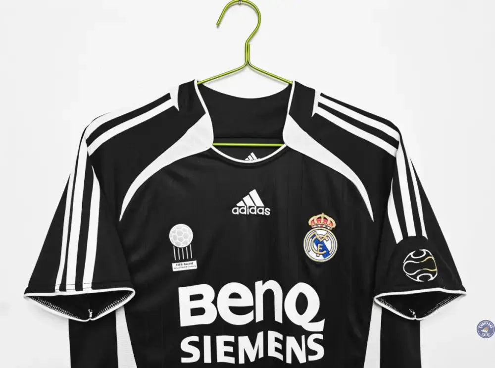 Real Madrid 2006/07 Extérieur