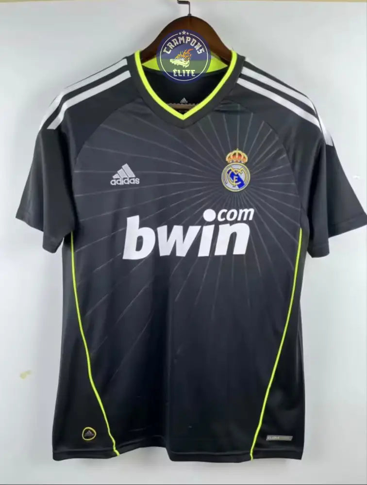 Image of Real Madrid 2010/11 Extérieur