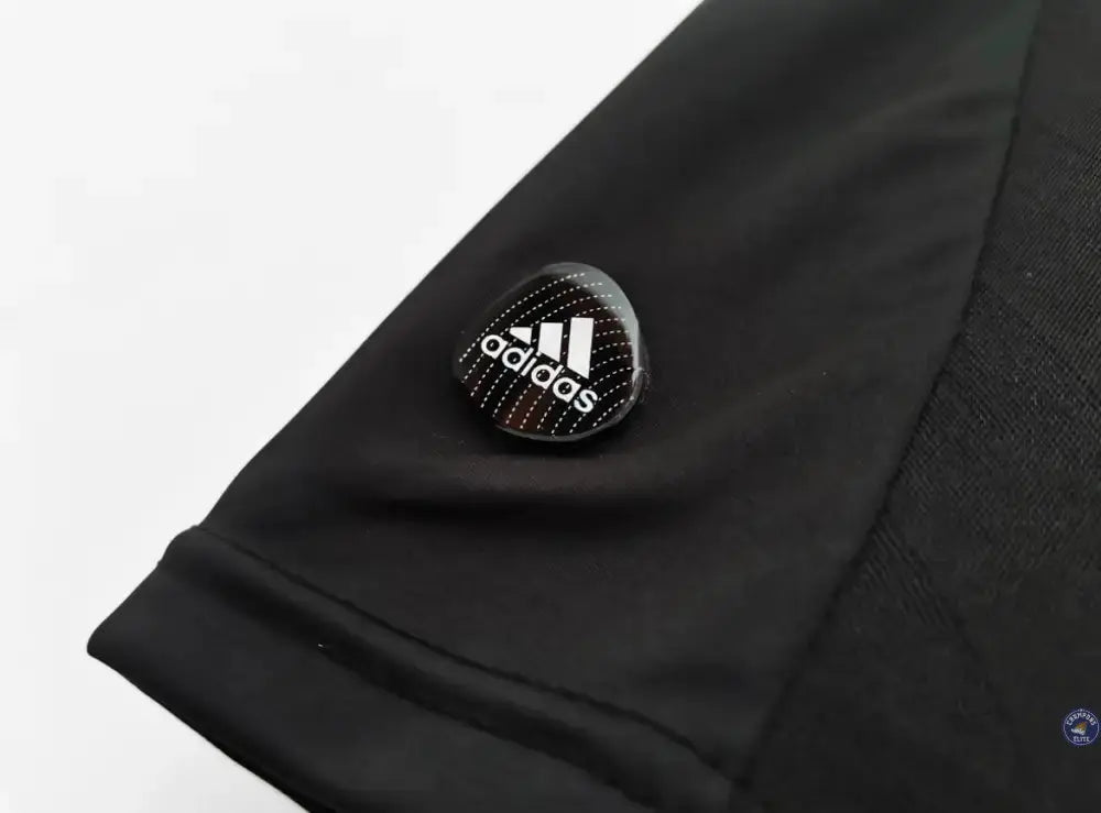 Real Madrid 2011/12 Extérieur