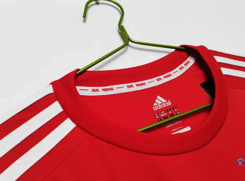 Image of Real Madrid 2011/12 Third à manches longues