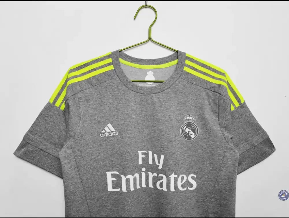 Real Madrid 2015/16 Extérieur