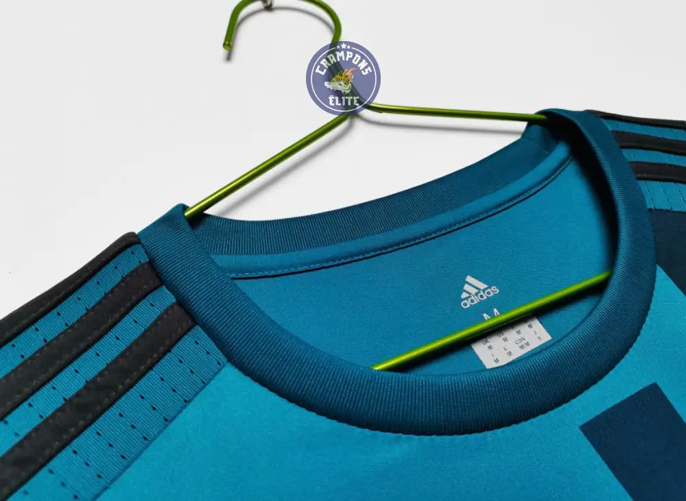 Image of Real Madrid 2017/18 Extérieur