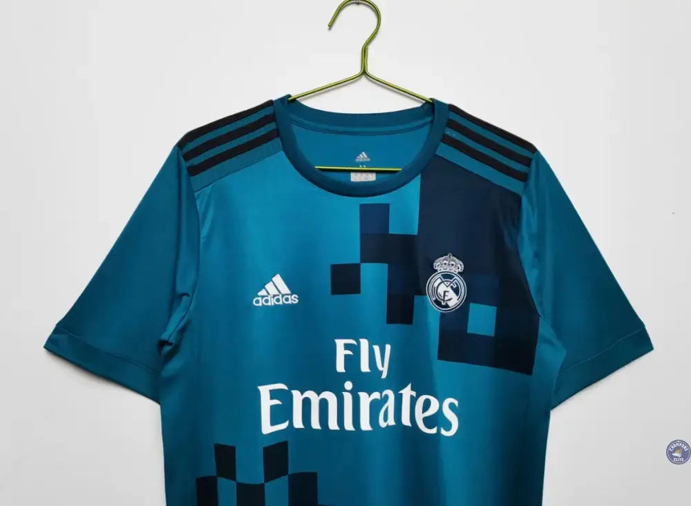 Image of Real Madrid 2017/18 Extérieur