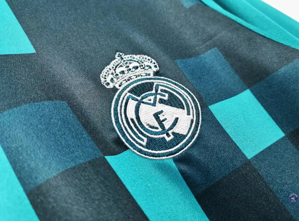 Image of Real Madrid 2017/18 Extérieur