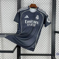Real Madrid 2025/26 Extérieur