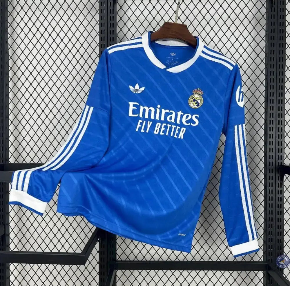 Image of Real Madrid 2025/26 Third à manches longues
