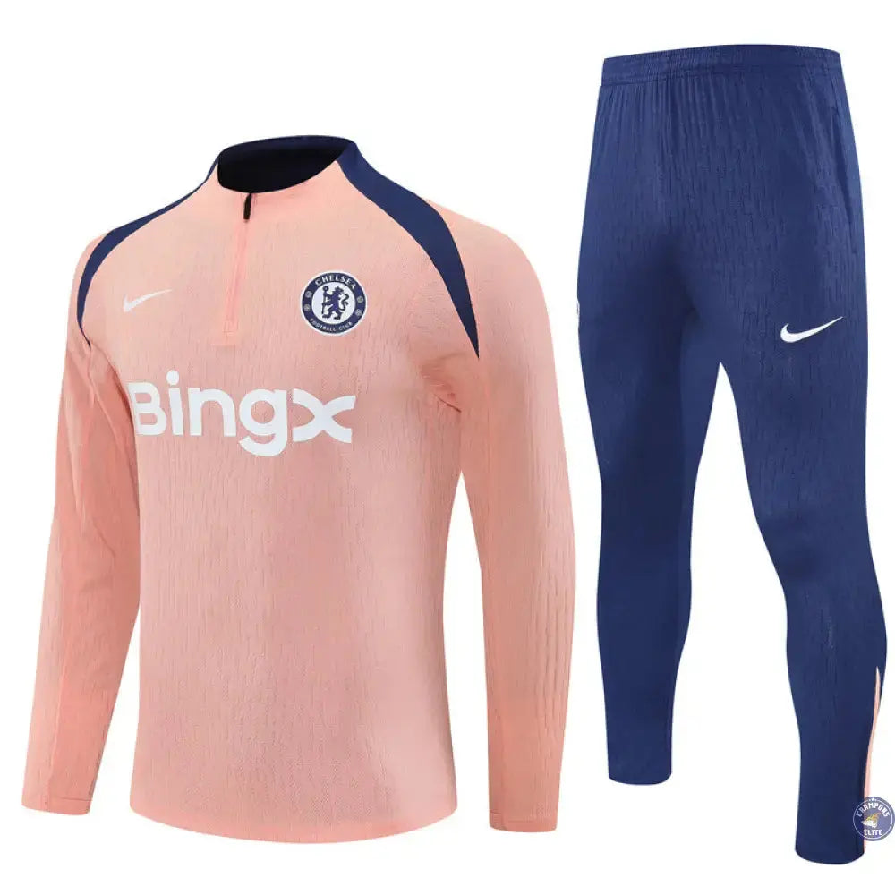 Image of Survêtement d’entraînement demi-zip - Chelsea 2025/2026 - Rose/Bleu Marine