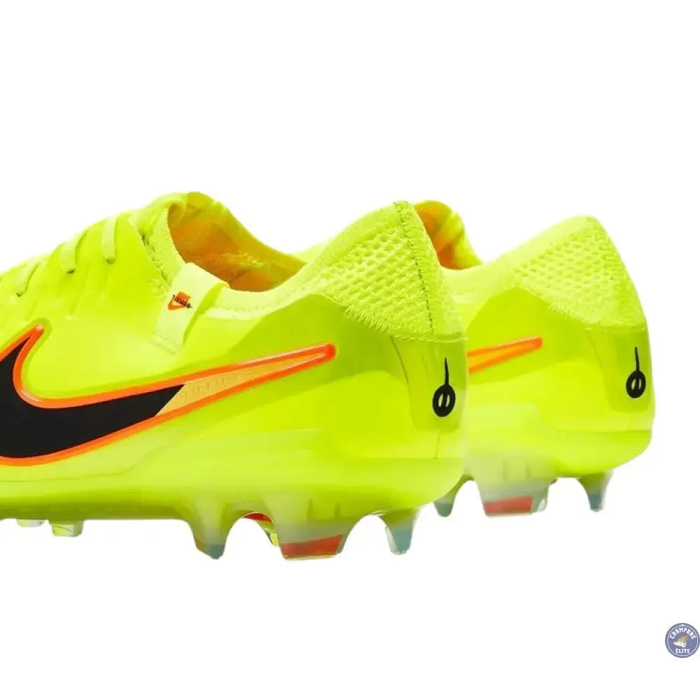 Image of NIKE TIEMPO LEGEND 10 ELITE FG MAX VOLTAGE - NEON/JAUNE