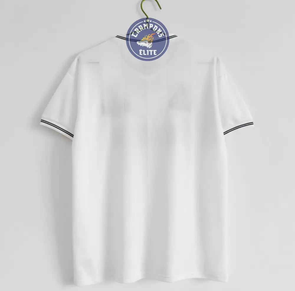 Image of Tottenham 1983/84 Domicile