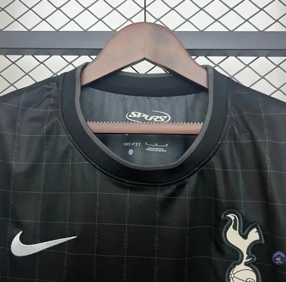Tottenham 2025/26 Extérieur